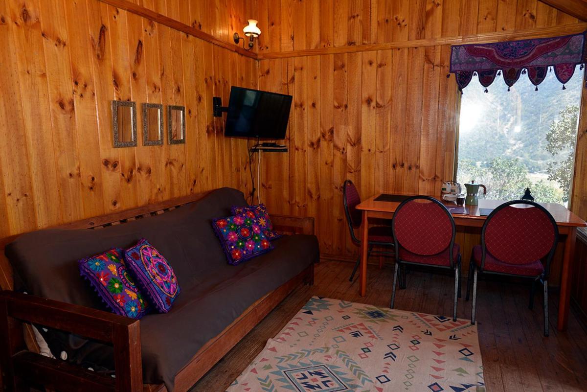 Las Lomitas De Guayacan, Cabanas Y Spa Сан-Хосе-де-Майпо Экстерьер фото